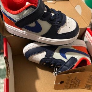 Nike Kids Navy and Orange Sneakers